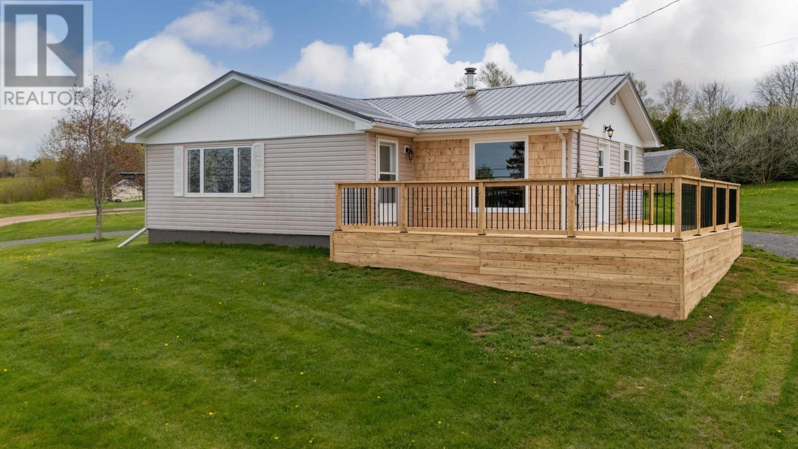 288 Lower Montague Road, Lower Montague, Prince Edward Island  C0A 1R0 - Photo 1 - 202512258