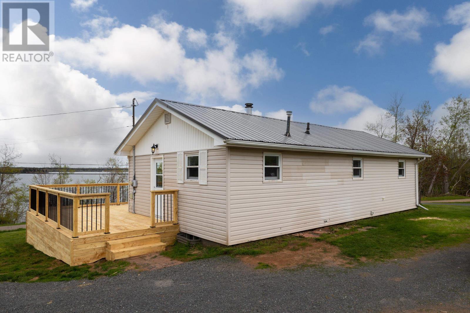 288 Lower Montague Road, Lower Montague, Prince Edward Island  C0A 1R0 - Photo 5 - 202512258