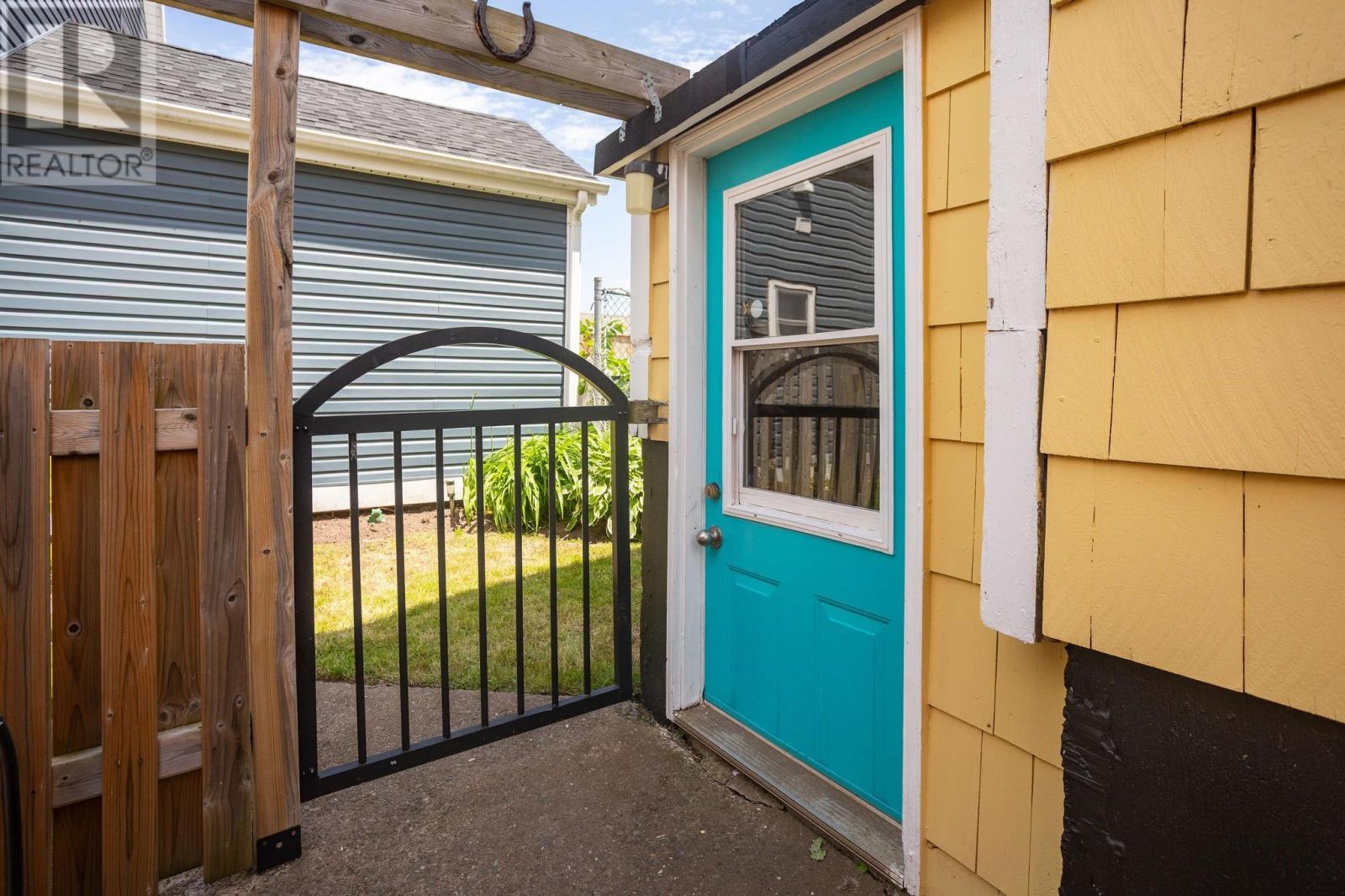 12 Hillsborough Street, Charlottetown, Prince Edward Island  C1A 4V6 - Photo 21 - 202516273