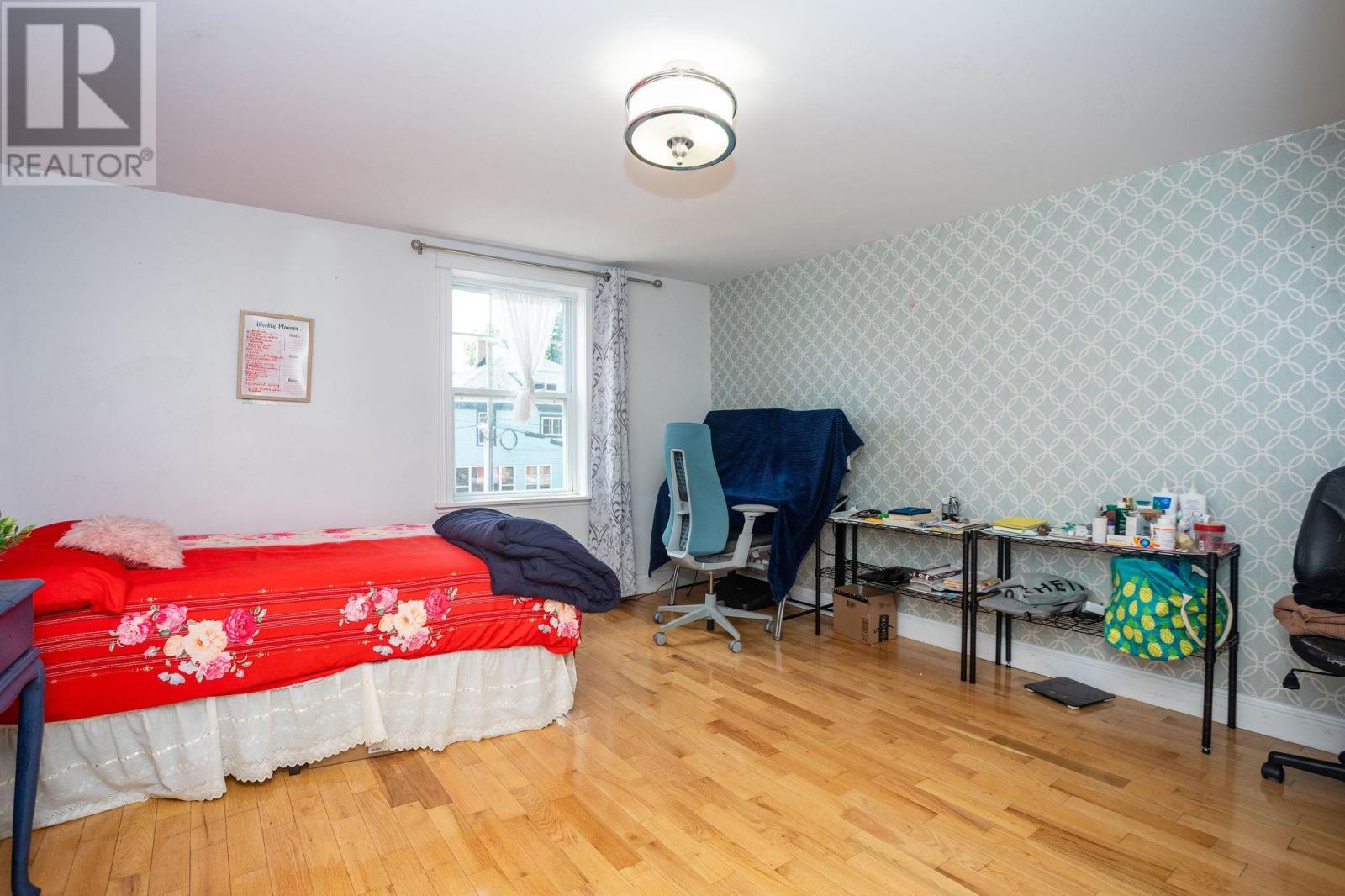 12 Hillsborough Street, Charlottetown, Prince Edward Island  C1A 4V6 - Photo 8 - 202516273