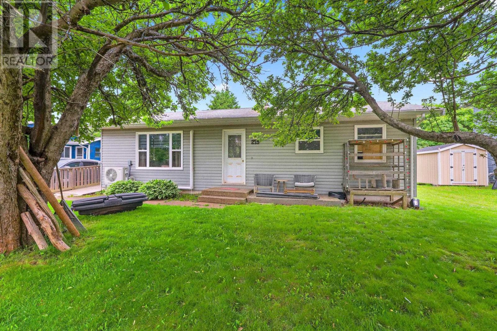 213 Patterson Drive, Charlottetown, Prince Edward Island  C1A 8J2 - Photo 1 - 202517784