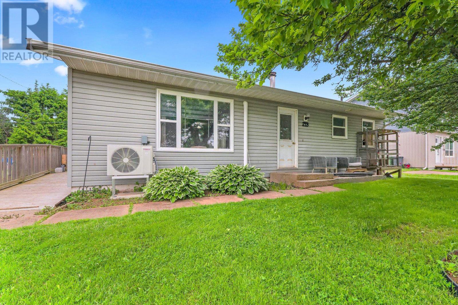 213 Patterson Drive, Charlottetown, Prince Edward Island  C1A 8J2 - Photo 2 - 202517784