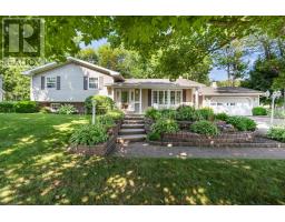 6 Maple Grove Avenue, charlottetown, Prince Edward Island