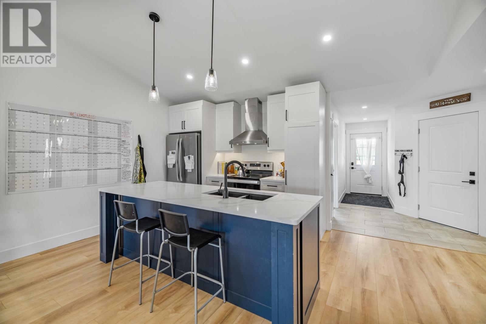 18 Beech Hill Avenue, East Royalty, Prince Edward Island  C1C 0Y2 - Photo 3 - 202518394