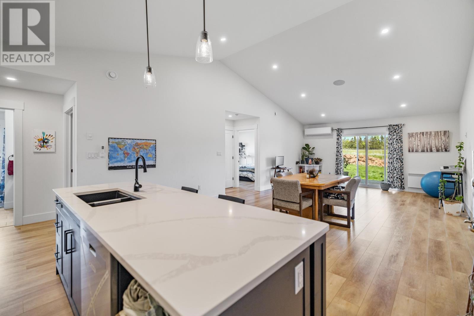 18 Beech Hill Avenue, East Royalty, Prince Edward Island  C1C 0Y2 - Photo 5 - 202518394