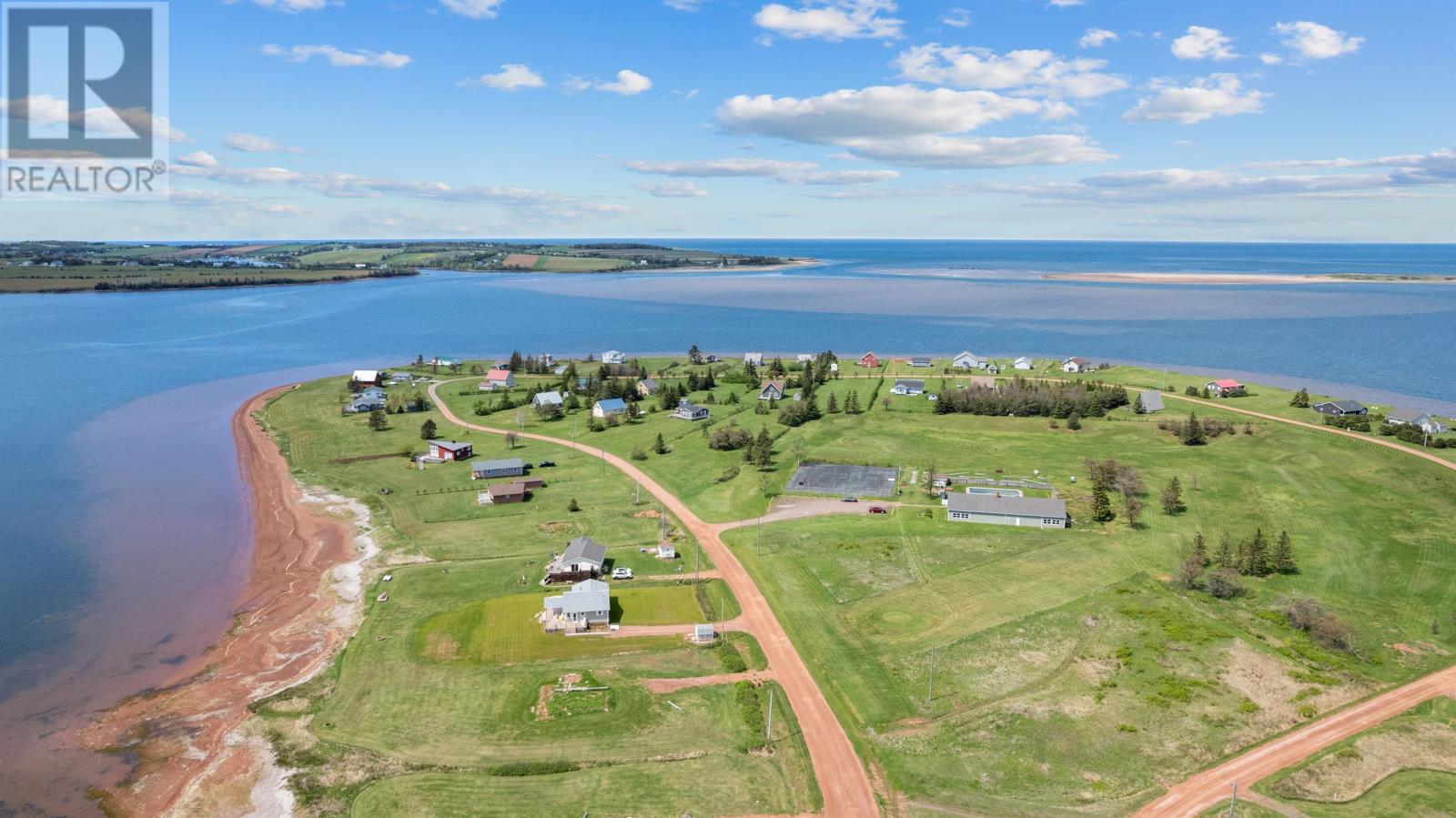 422 Hebrides Lane, New London, Prince Edward Island C0B 1M0 - Photo 13 - 202519408