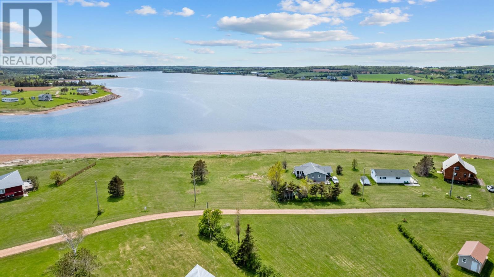 422 Hebrides Lane, New London, Prince Edward Island C0B 1M0 - Photo 2 - 202519408