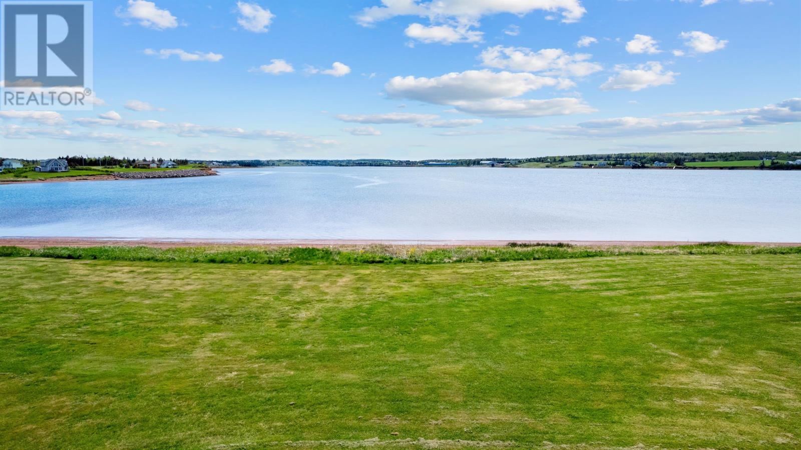 422 Hebrides Lane, New London, Prince Edward Island C0B 1M0 - Photo 5 - 202519408