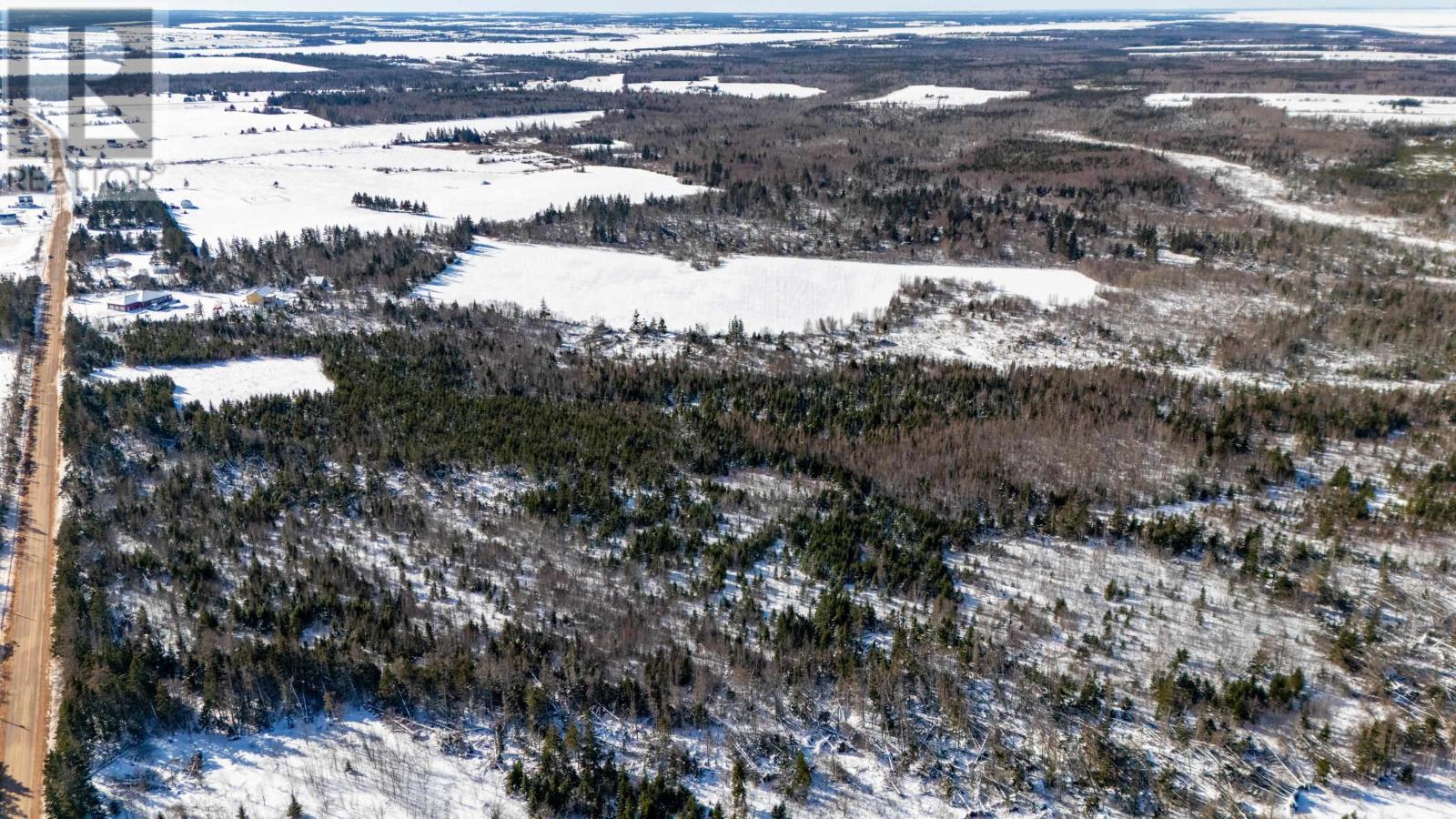 14642 Northside Road, Cable Head East, Prince Edward Island C0A 2A0 - Photo 4 - 202519510
