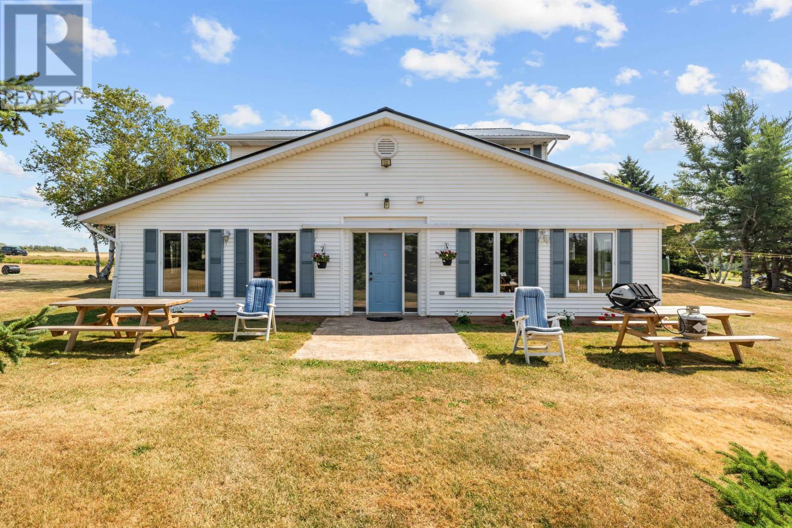 14988 Northside Road, Cable Head East, Prince Edward Island  C0A 2A0 - Photo 4 - 202521012