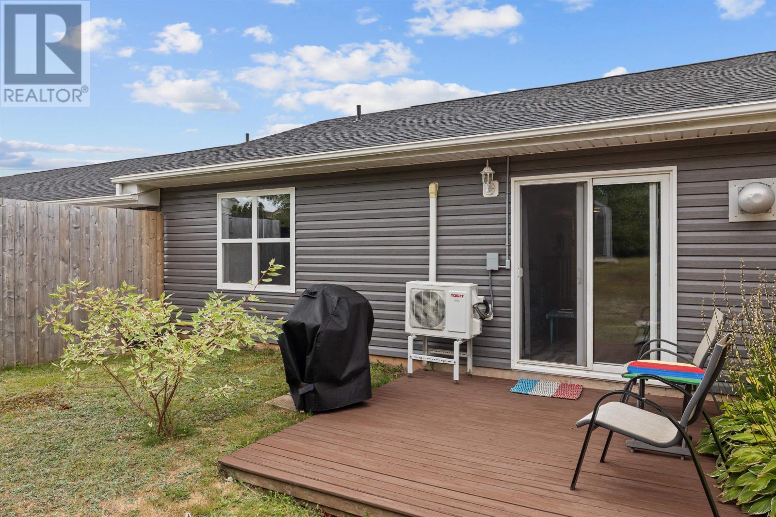 258 Shakespeare Drive, Stratford, Prince Edward Island  C1B 2X5 - Photo 25 - 202521829