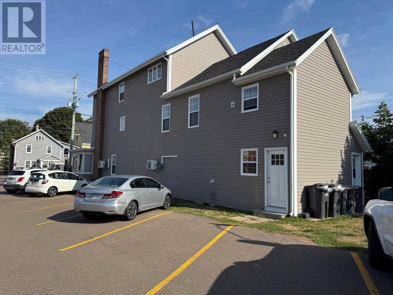260 Grafton Street, Charlottetown, Prince Edward Island  C1A 1L5 - Photo 3 - 202522404