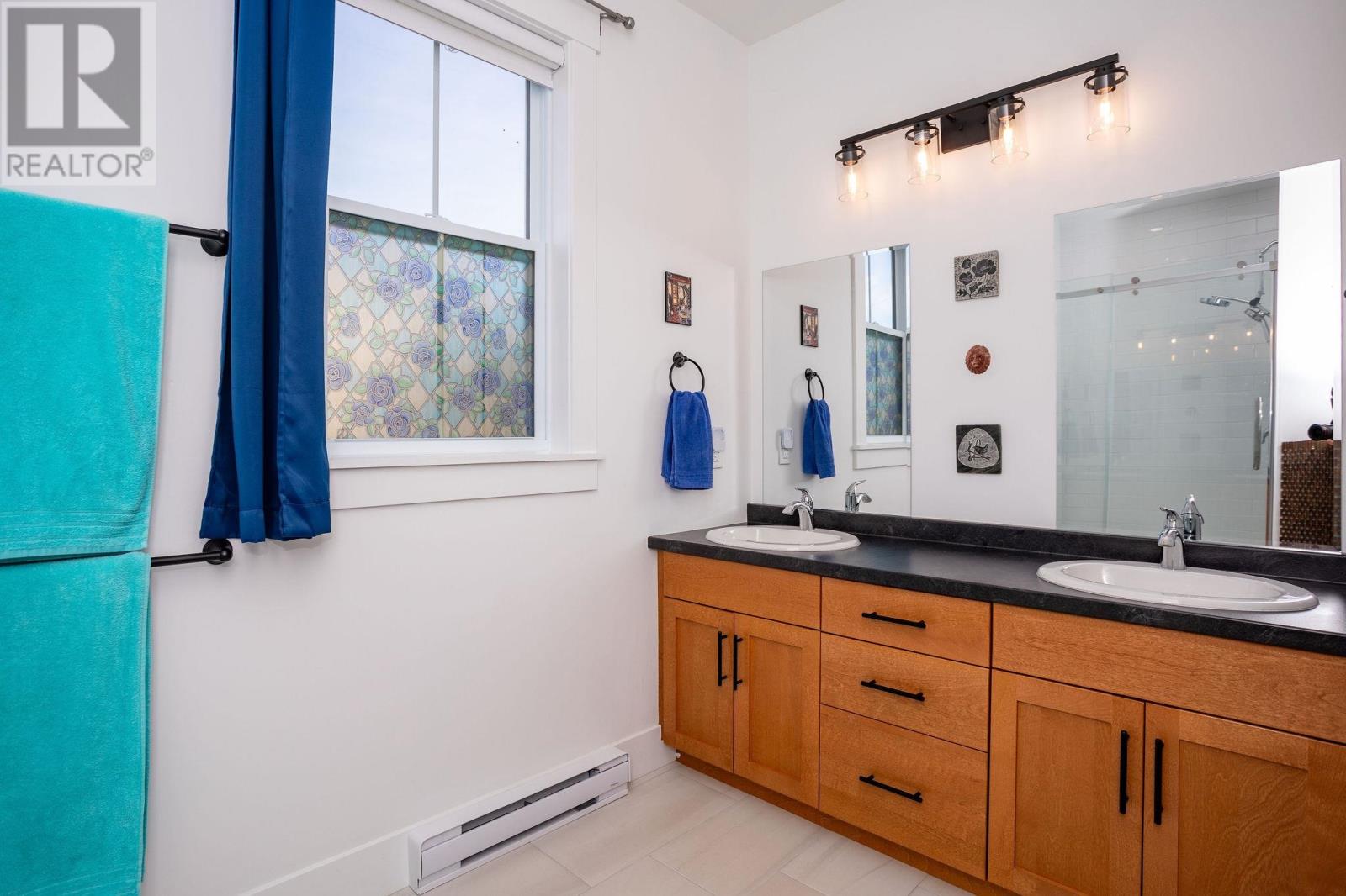 12 Captain James Crescent, Stratford, Prince Edward Island  C1B 4L6 - Photo 18 - 202522451