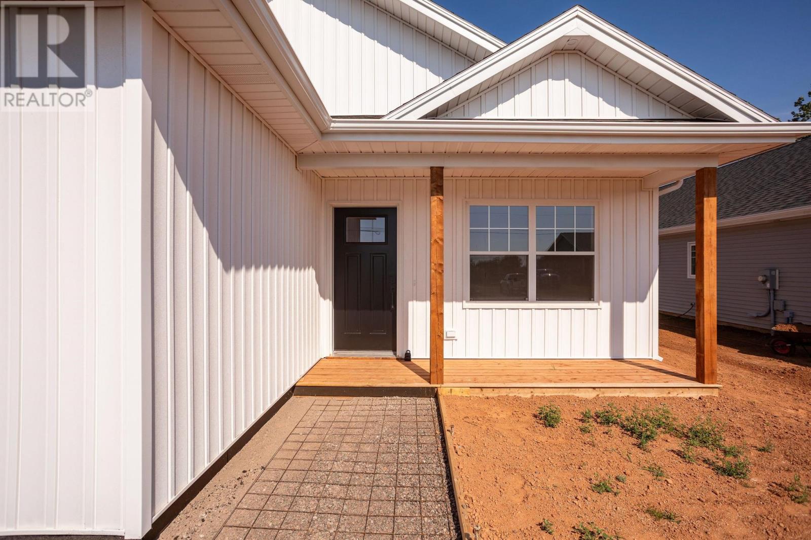 107 Samantha Lane, Cornwall, Prince Edward Island  C0A 1H4 - Photo 3 - 202522921