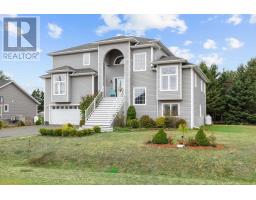 14 Fairfax Drive, stratford, Prince Edward Island