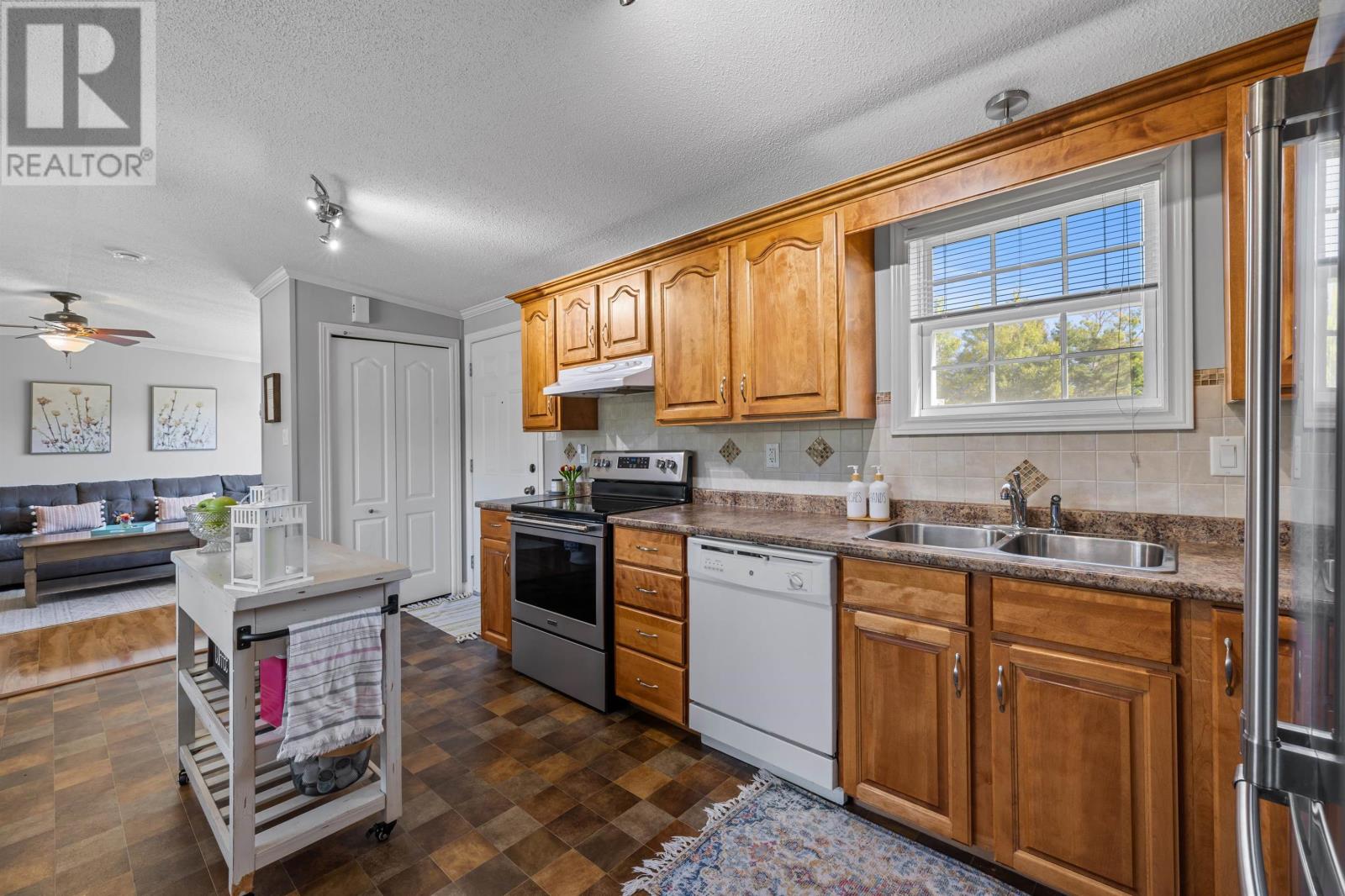 558 Lower Montague Road, Montague, Prince Edward Island C0A 1R0 - Photo 10 - 202524532