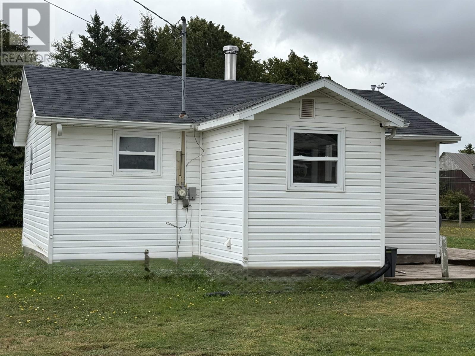 2491 Horne Cross Road, Brackley, Prince Edward Island C1E 2S2 - Photo 1 - 202524534