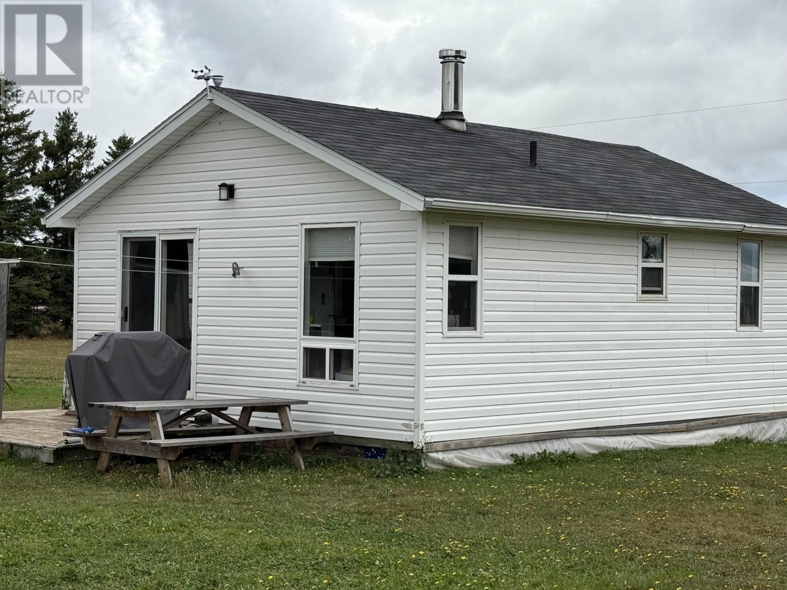 2491 Horne Cross Road, Brackley, Prince Edward Island C1E 2S2 - Photo 3 - 202524534