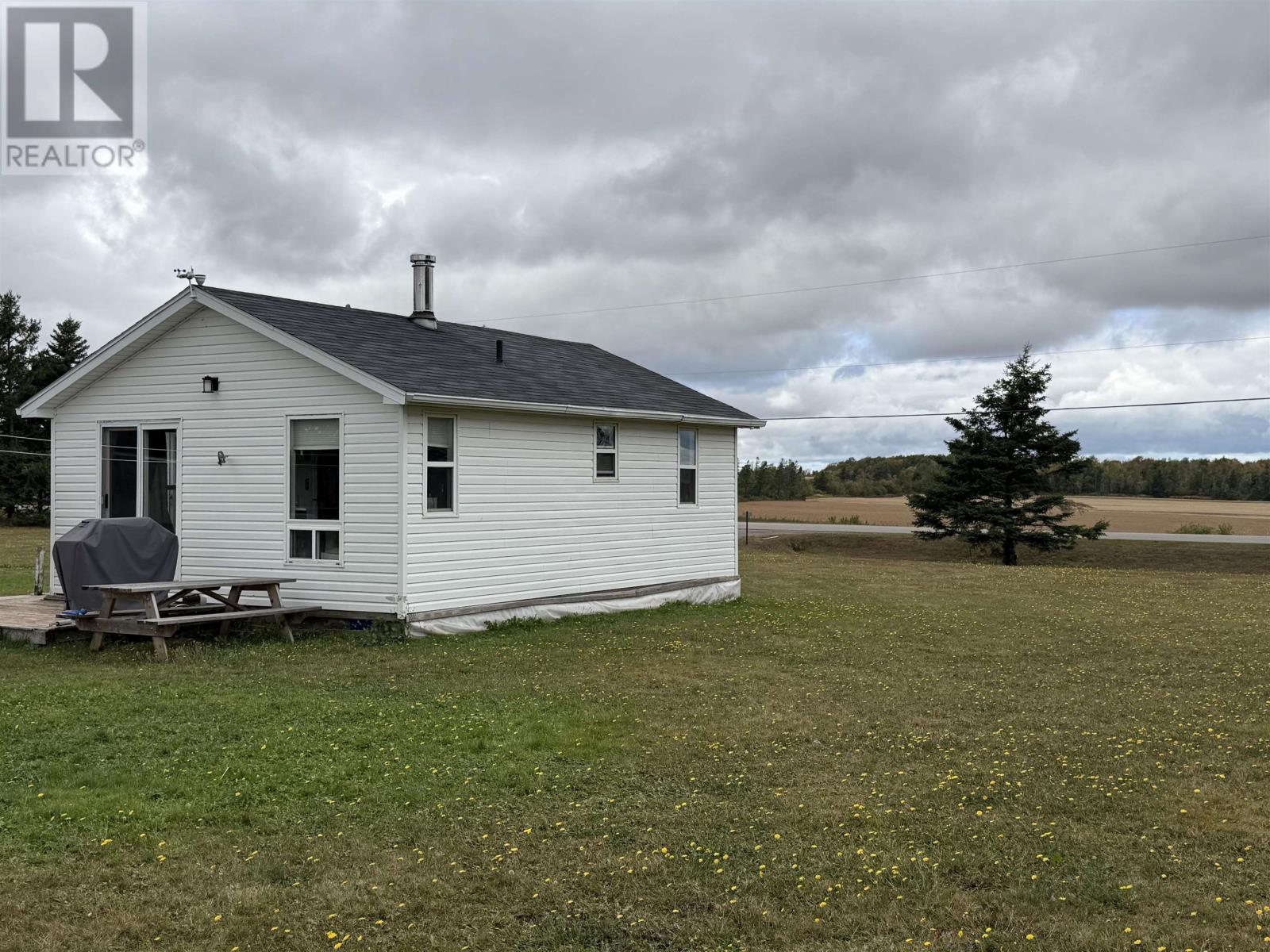2491 Horne Cross Road, Brackley, Prince Edward Island C1E 2S2 - Photo 5 - 202524534