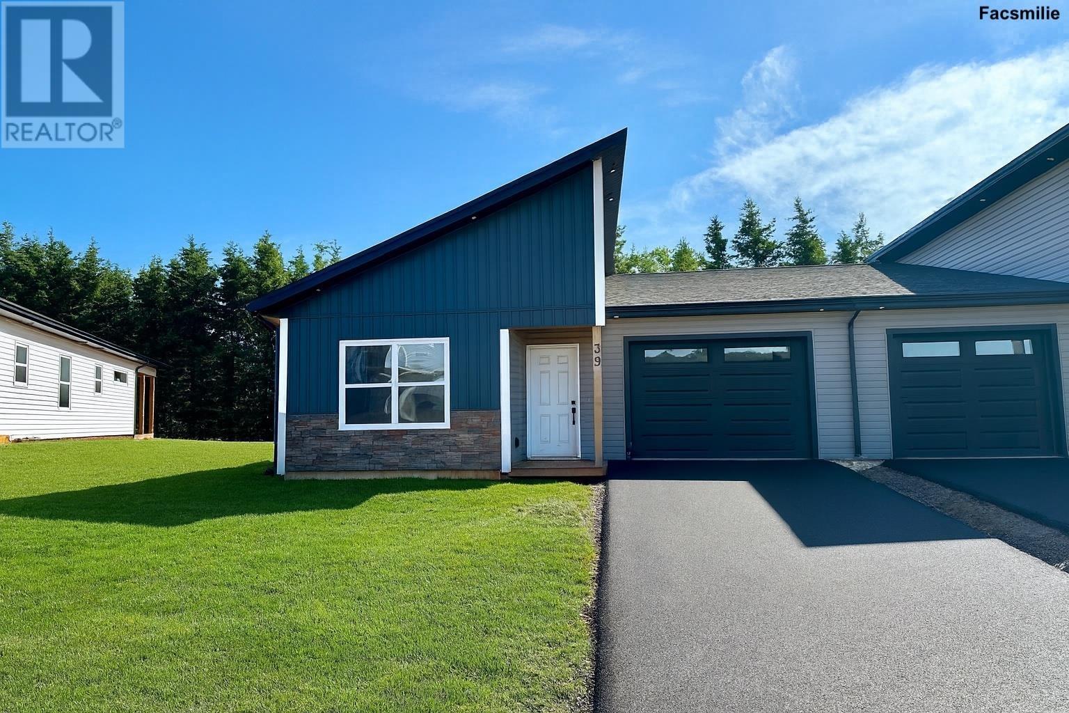 50 Evelyn Street, Charlottetown, Prince Edward Island  C1C 0V5 - Photo 1 - 202525006