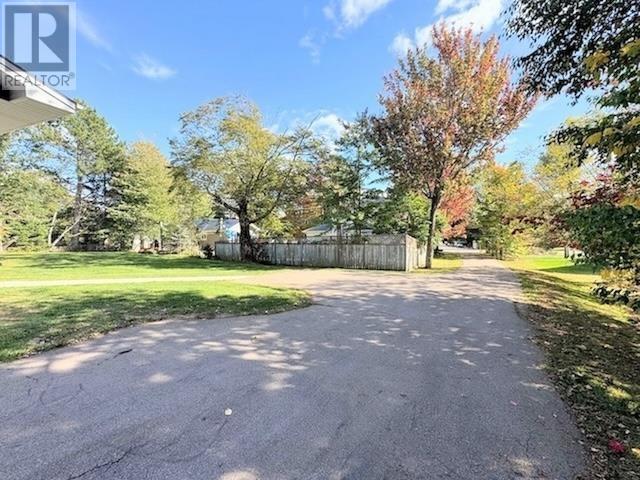 123 Parkside Drive, Charlottetown, Prince Edward Island  C1E 1M5 - Photo 11 - 202525056