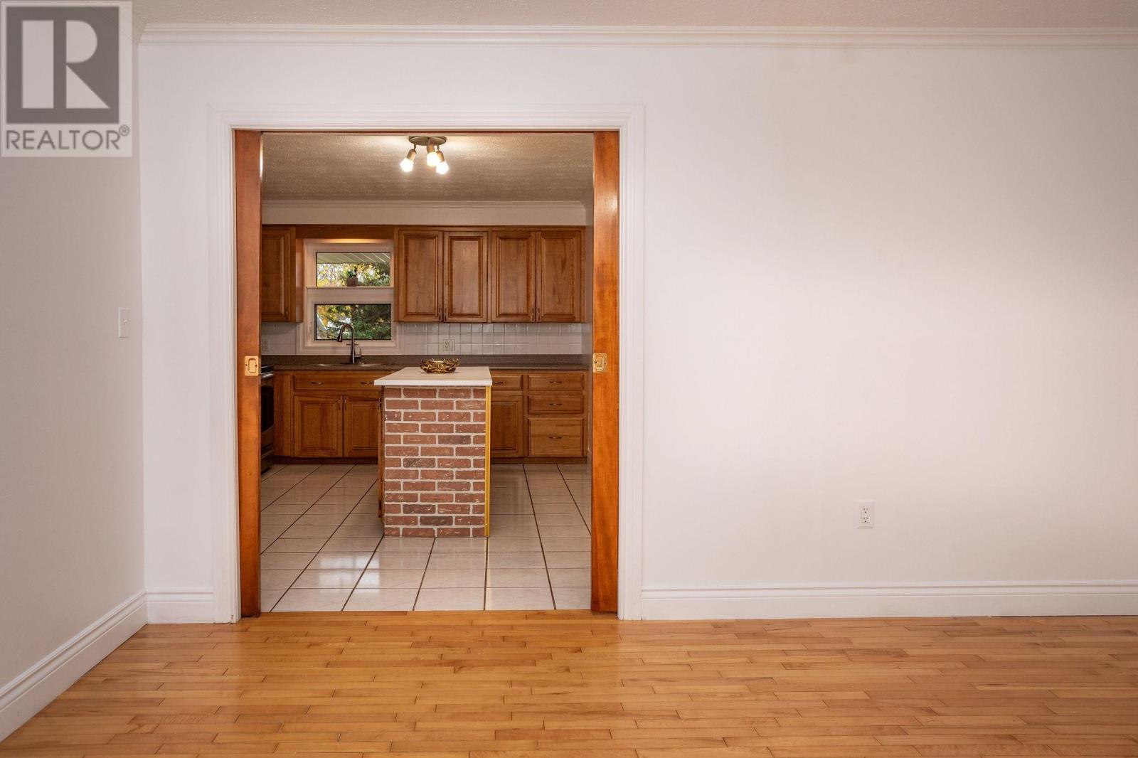 7 Crestview Drive, Charlottetown, Prince Edward Island  C1E 1N4 - Photo 18 - 202526888