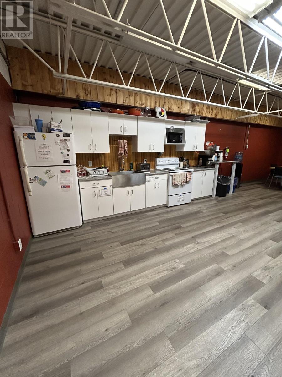 614 - F North River Road, Charlottetown, Prince Edward Island C1E 1K2 - Photo 2 - 202527024