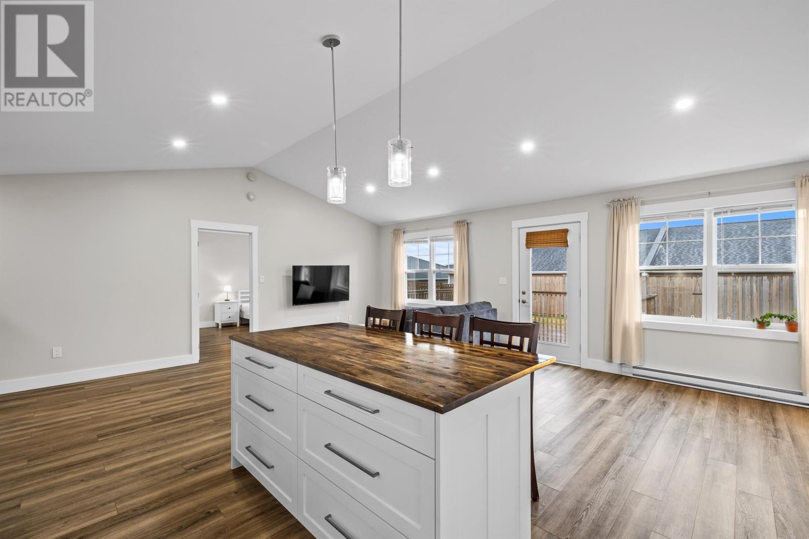 190 Putters Street, Summerside, Prince Edward Island  C1N 4M7 - Photo 16 - 202528167