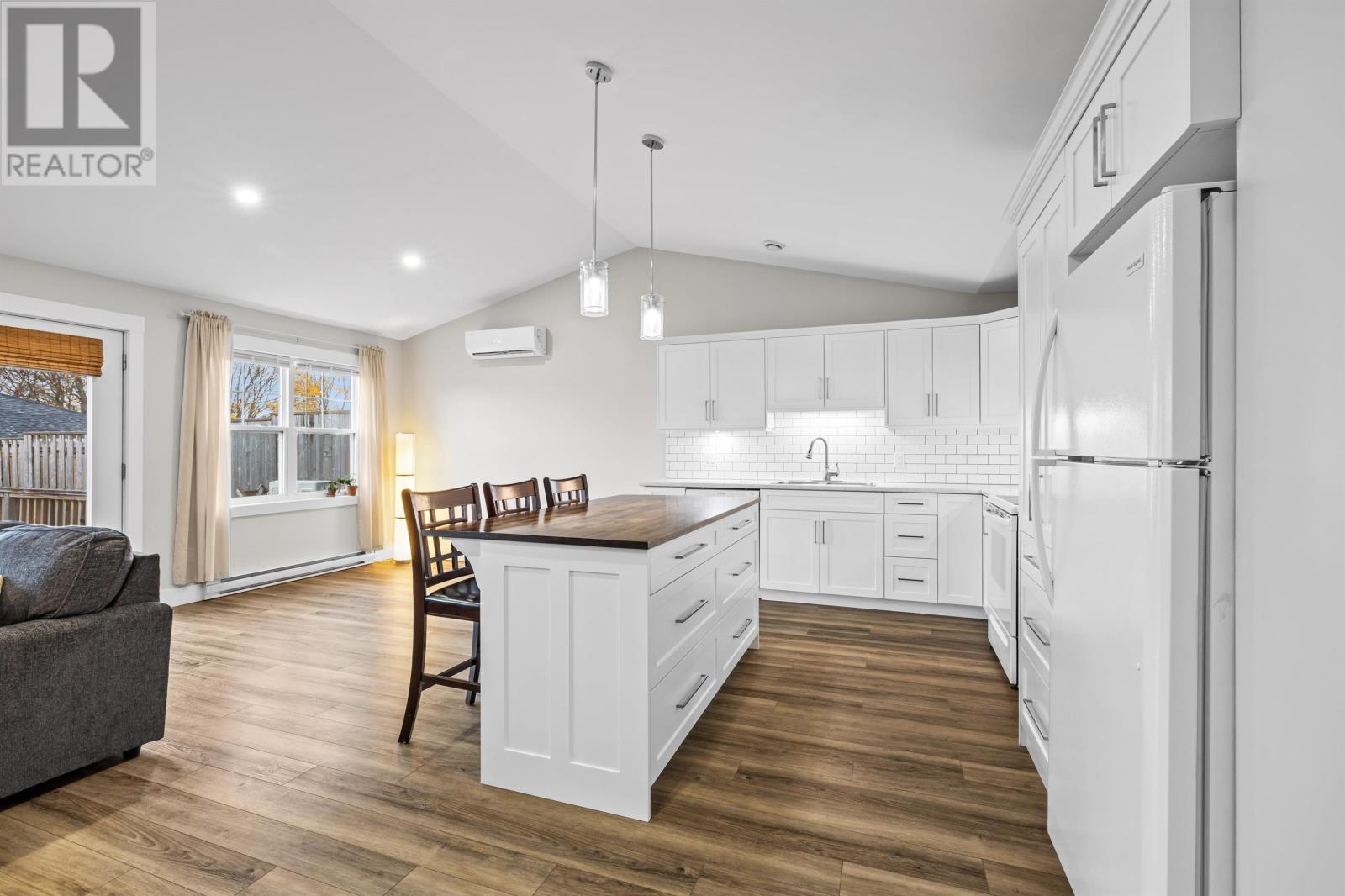 190 Putters Street, Summerside, Prince Edward Island  C1N 4M7 - Photo 9 - 202528167