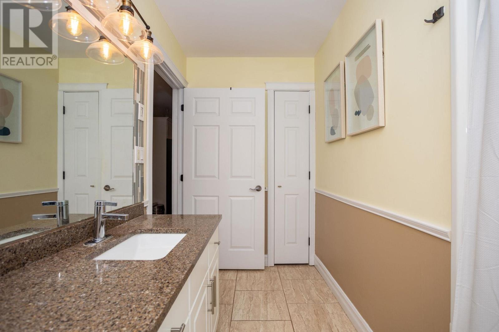 86e Orlebar Street, Charlottetown, Prince Edward Island  C1A 4X8 - Photo 26 - 202528227