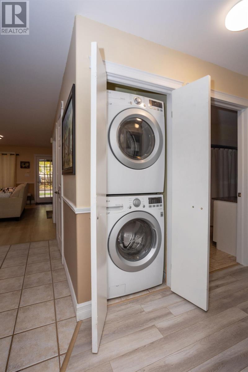 86e Orlebar Street, Charlottetown, Prince Edward Island  C1A 4X8 - Photo 28 - 202528227