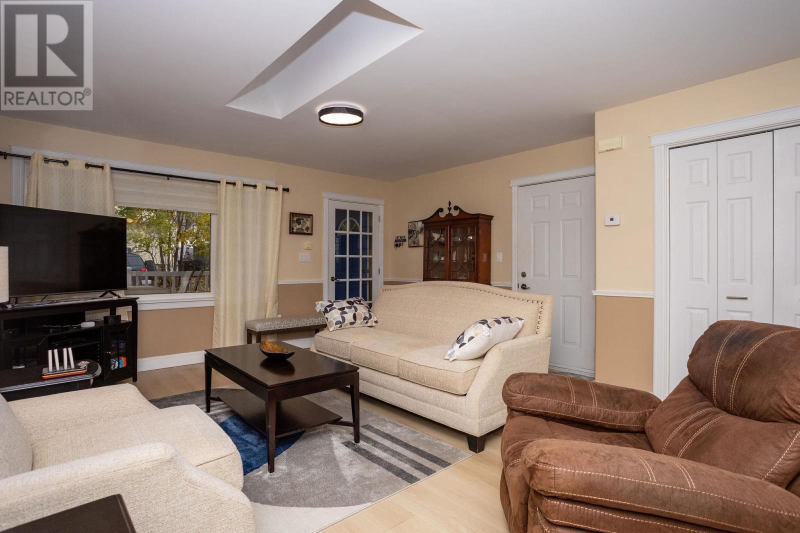 86e Orlebar Street, Charlottetown, Prince Edward Island  C1A 4X8 - Photo 9 - 202528227