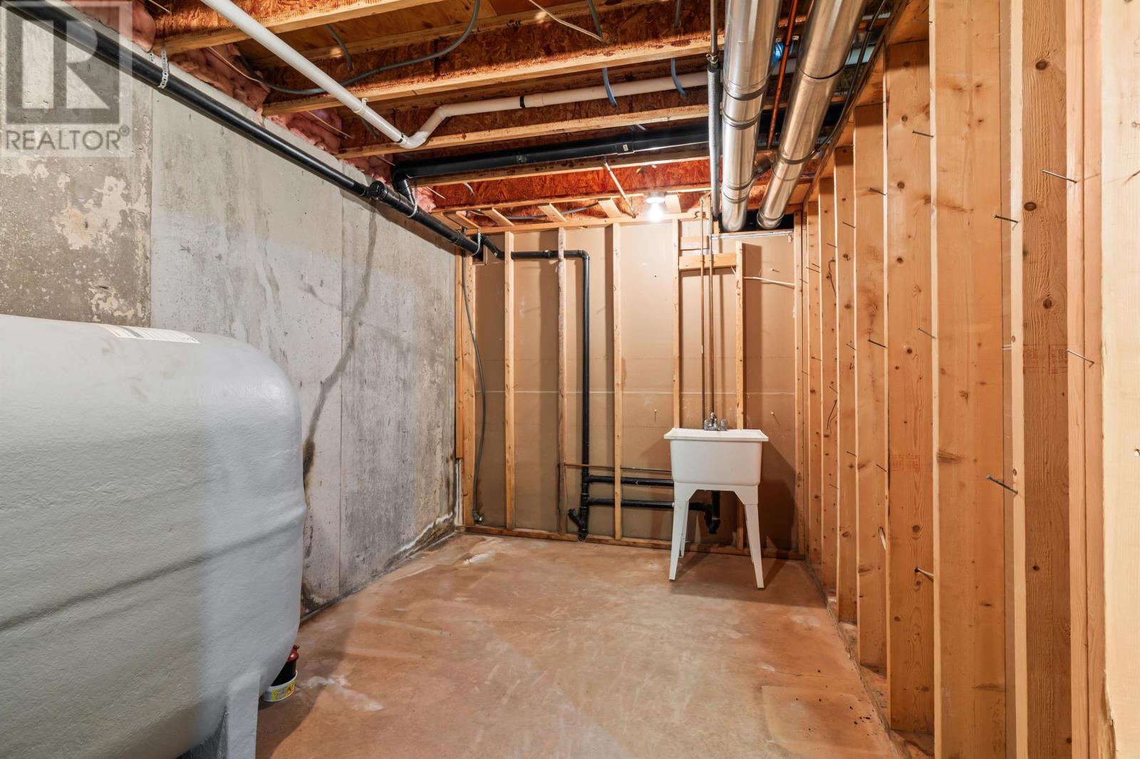 32 Oakland Drive, East Royalty, Prince Edward Island  C1P 1P4 - Photo 34 - 202529177