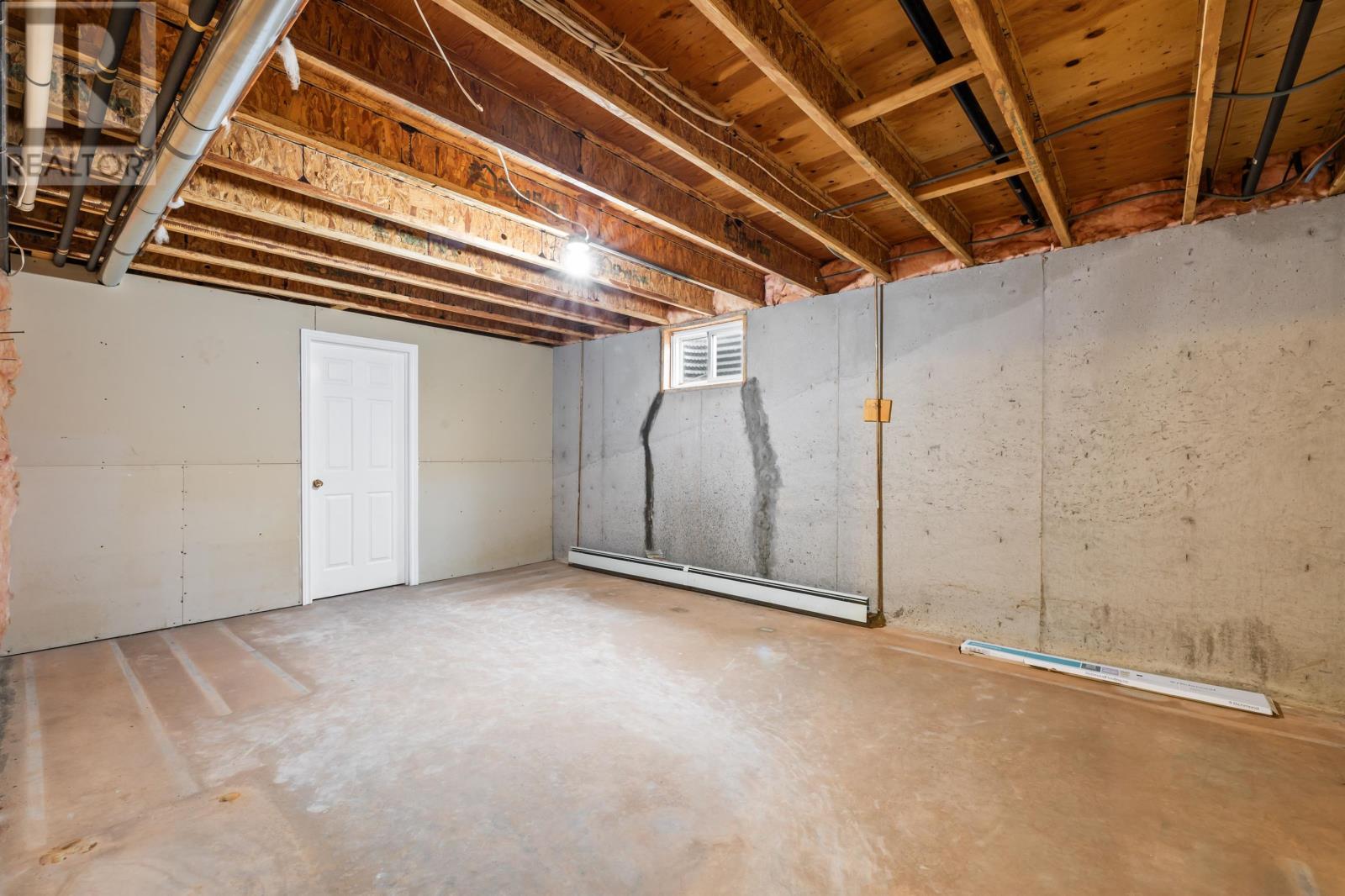 32 Oakland Drive, East Royalty, Prince Edward Island  C1P 1P4 - Photo 37 - 202529177