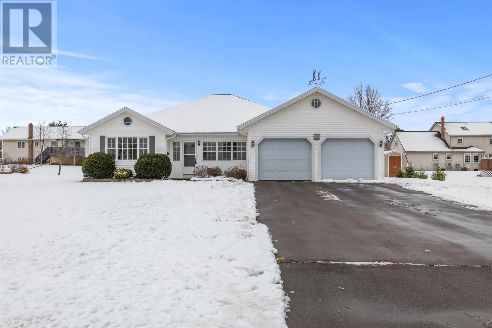 32 Oakland Drive, East Royalty, Prince Edward Island  C1P 1P4 - Photo 40 - 202529177