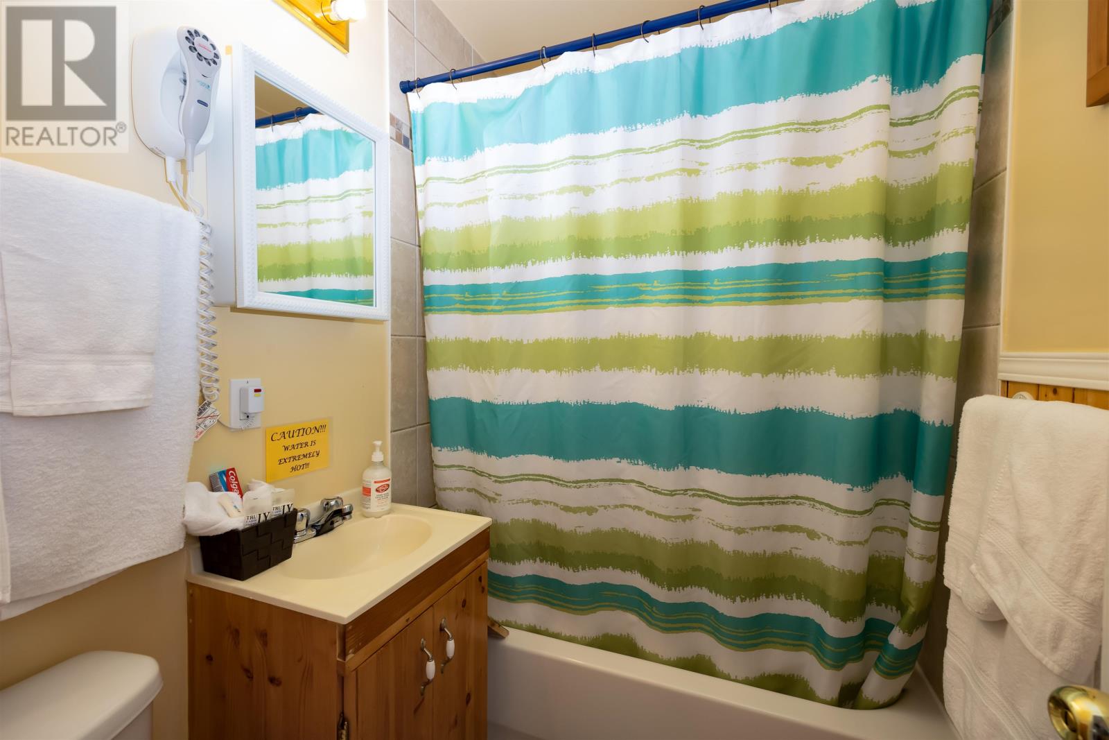 201 Britain Shore Road, Brackley Beach, Prince Edward Island  C1E 2P6 - Photo 13 - 202529235