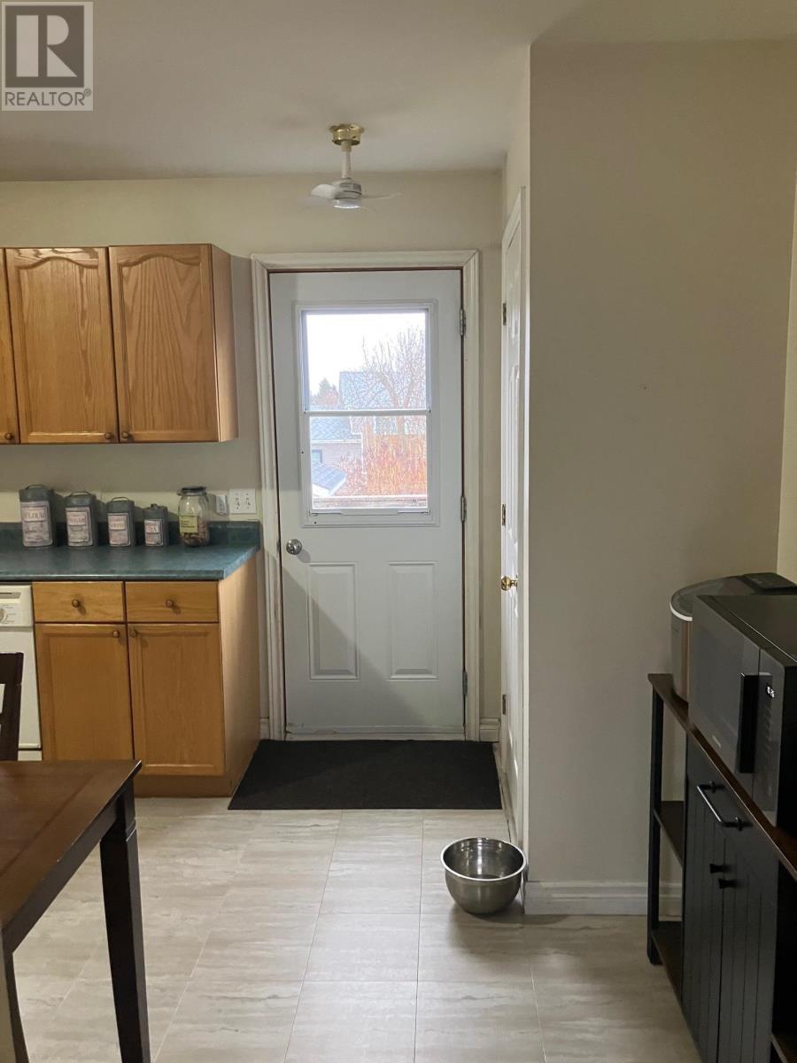 366 St. Peters Road, Charlottetown, Prince Edward Island C1B 1X2 - Photo 5 - 202601565