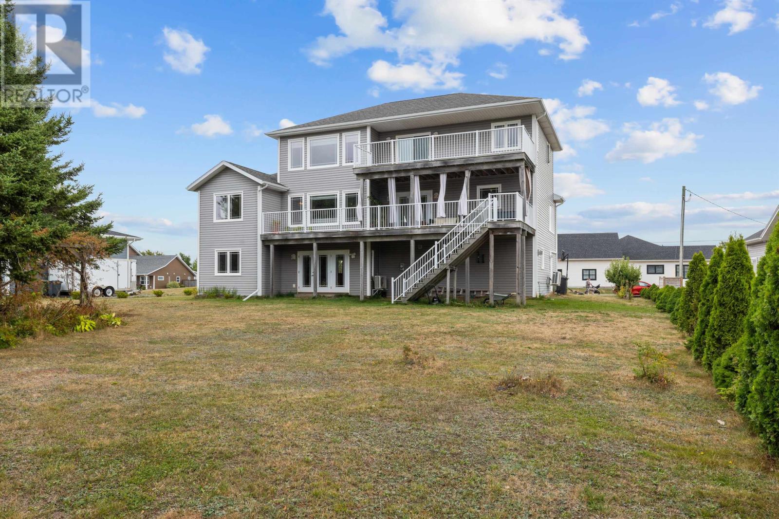 14 Fairfax Drive, Stratford, Prince Edward Island  C1B 2X4 - Photo 2 - 202606675
