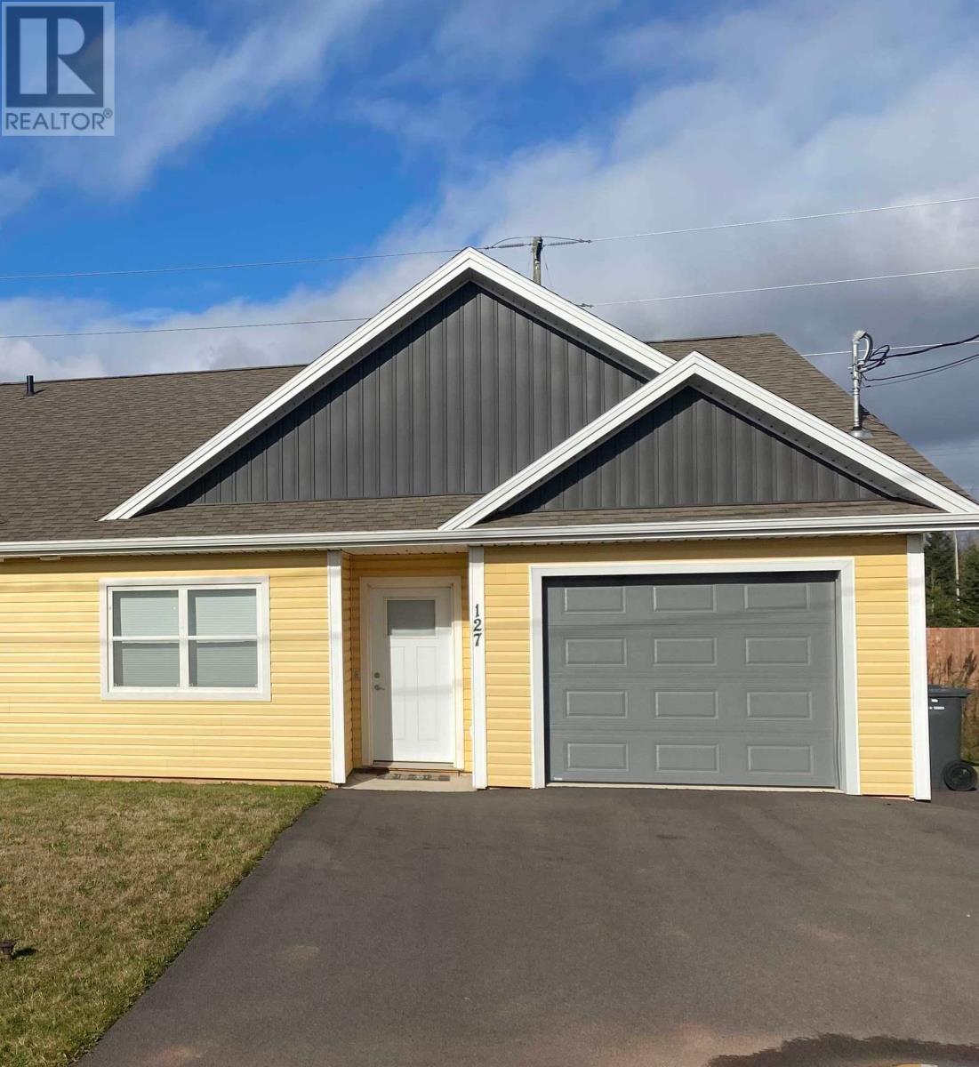 127 Oak Drive, Charlottetown, Prince Edward Island  C1A 7Y8 - Photo 1 - 202607027
