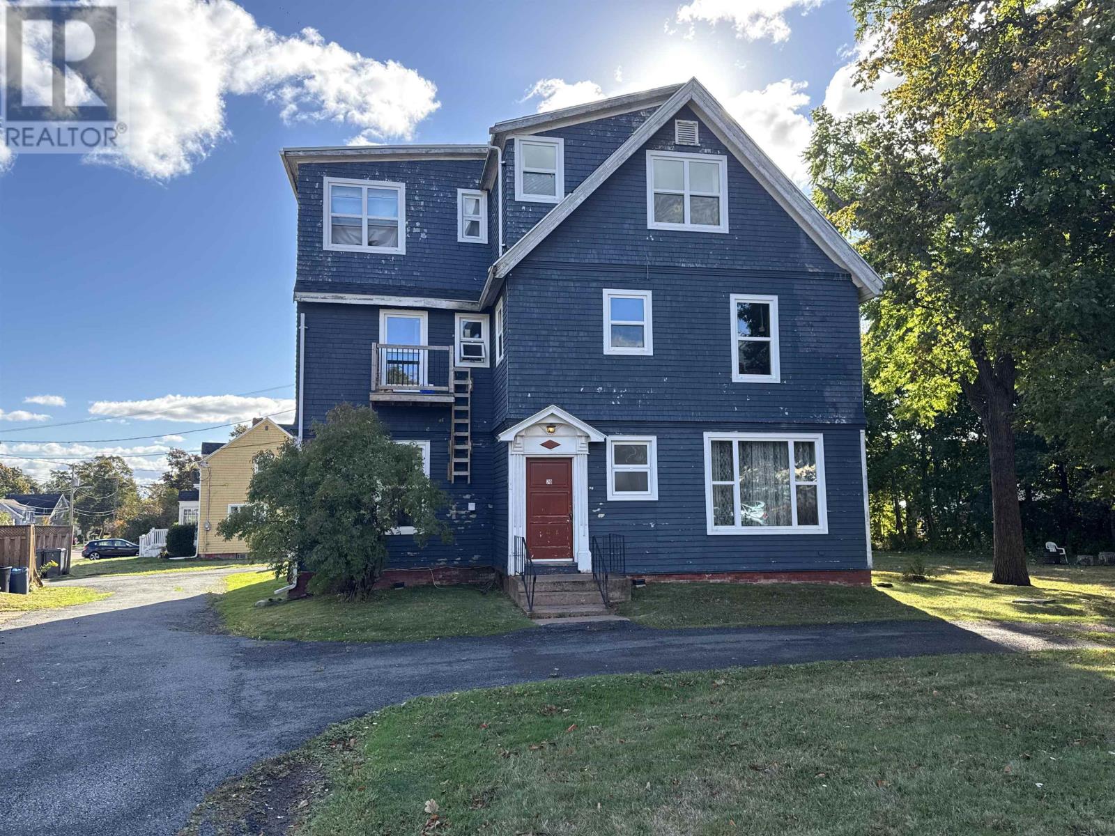 70 Longworth Avenue, Charlottetown, Prince Edward Island  C1A 5A5 - Photo 1 - 202607847