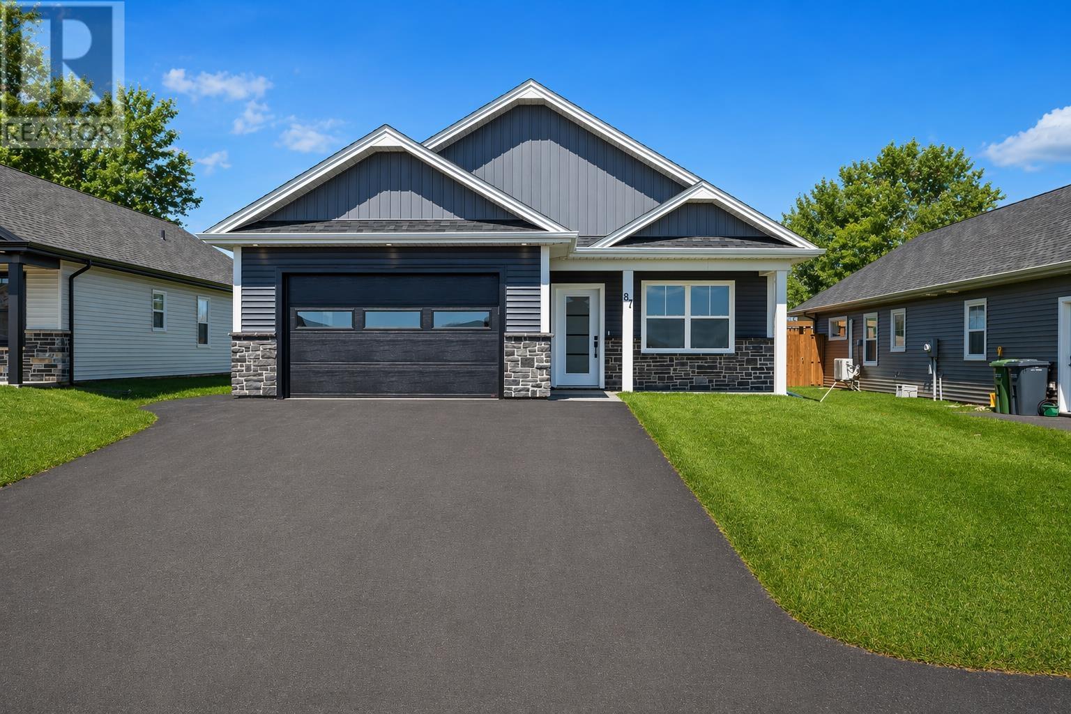 87 Samantha Lane, Cornwall, Prince Edward Island  C0A 1H0 - Photo 1 - 202608611
