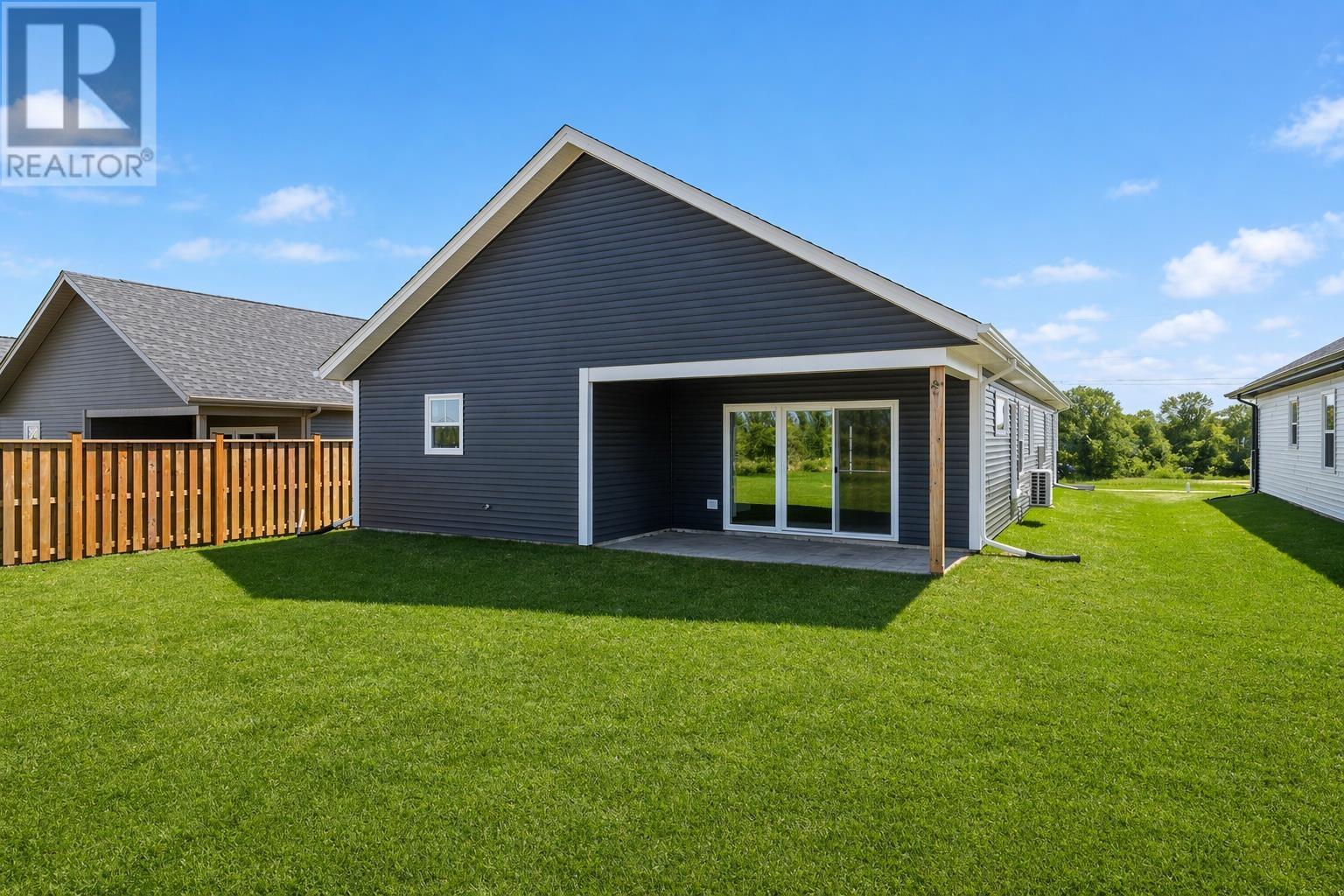 87 Samantha Lane, Cornwall, Prince Edward Island  C0A 1H0 - Photo 3 - 202608611