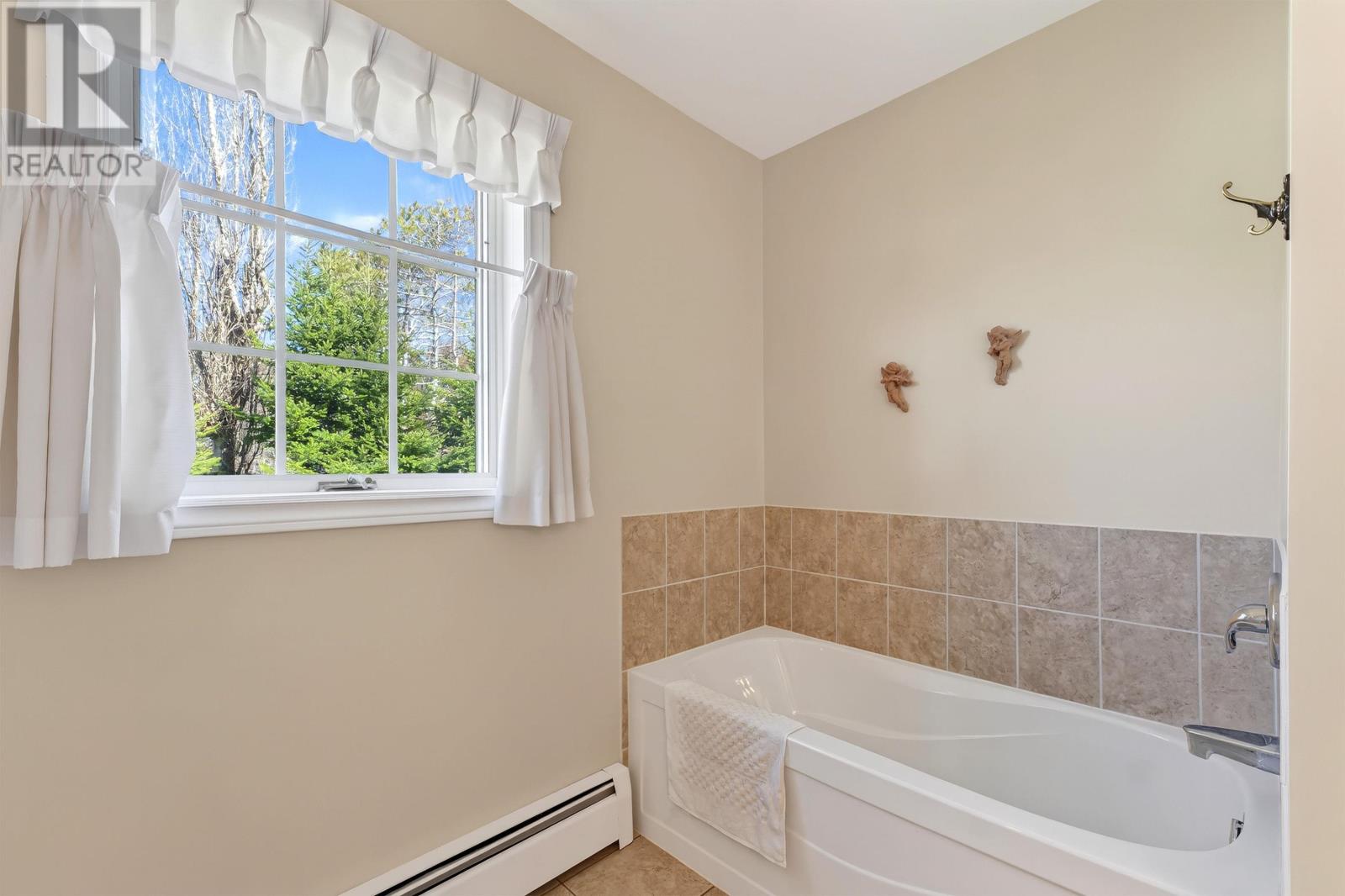 20 Johnson Avenue, Charlottetown, Prince Edward Island C1A 3H9 - Photo 23 - 202609246