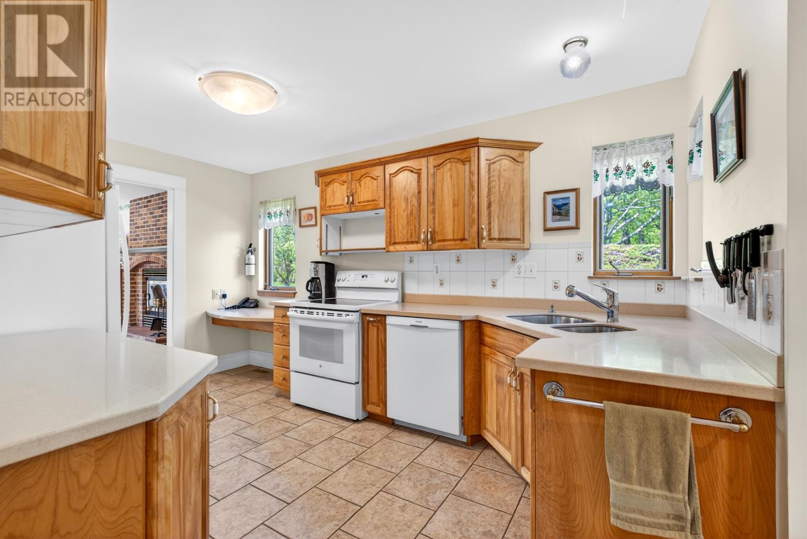 23 Hillside Drive, Charlottetown, Prince Edward Island  C1A 6H9 - Photo 13 - 202613593