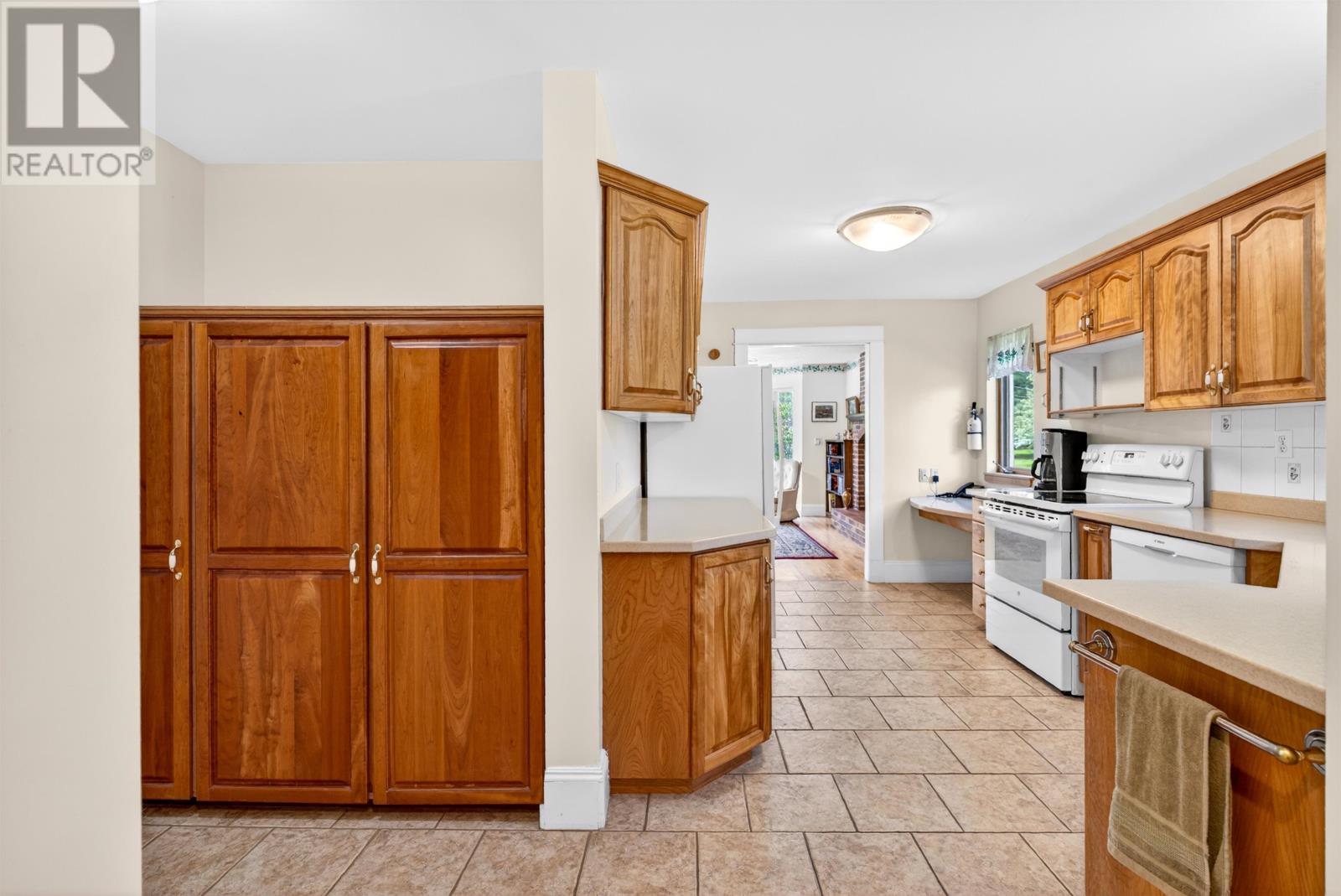 23 Hillside Drive, Charlottetown, Prince Edward Island  C1A 6H9 - Photo 14 - 202613593